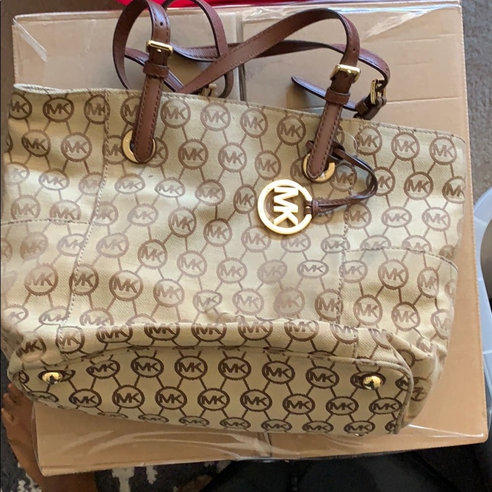 Michael Kors Purse